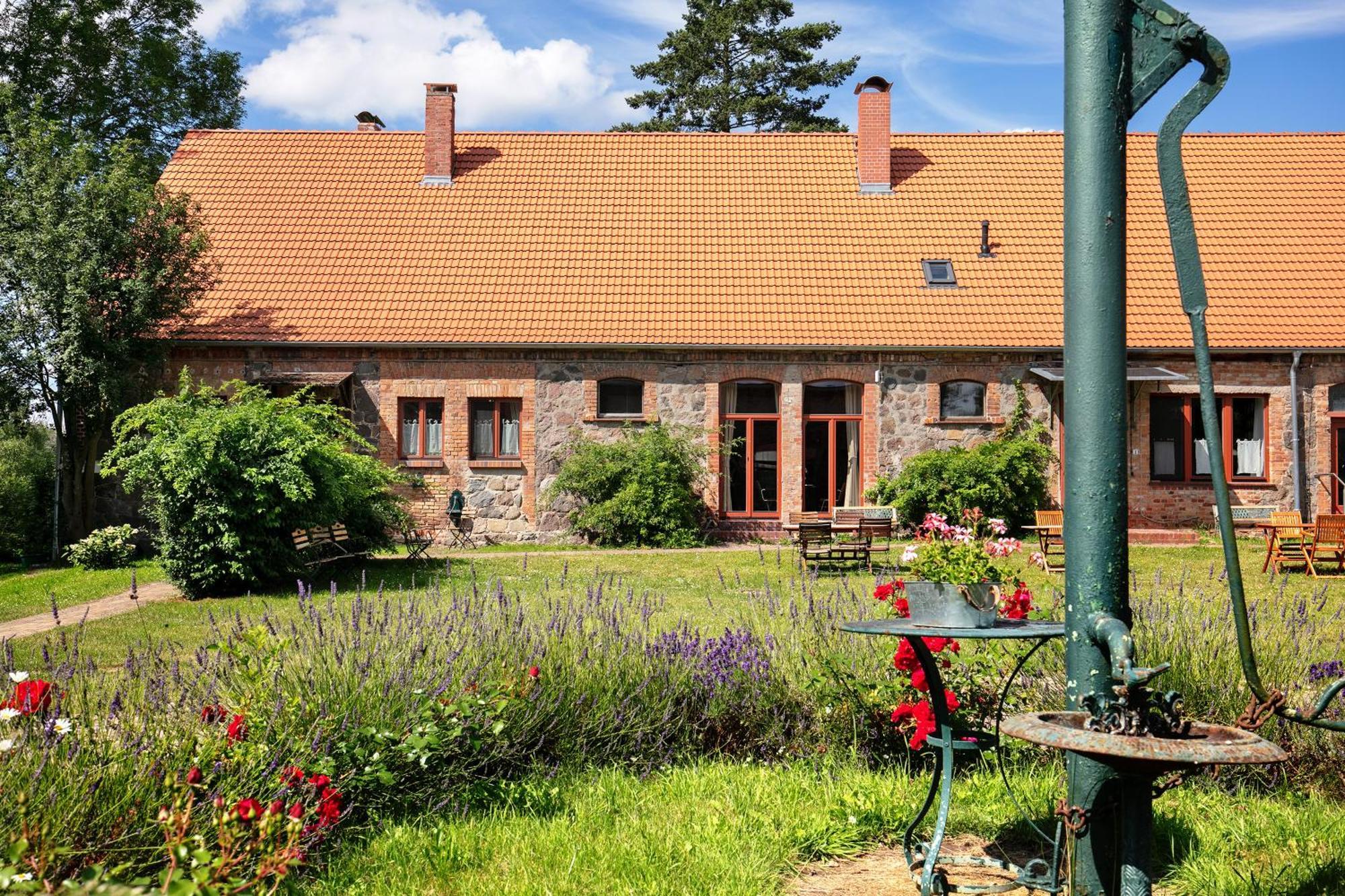 Hof Luisenau