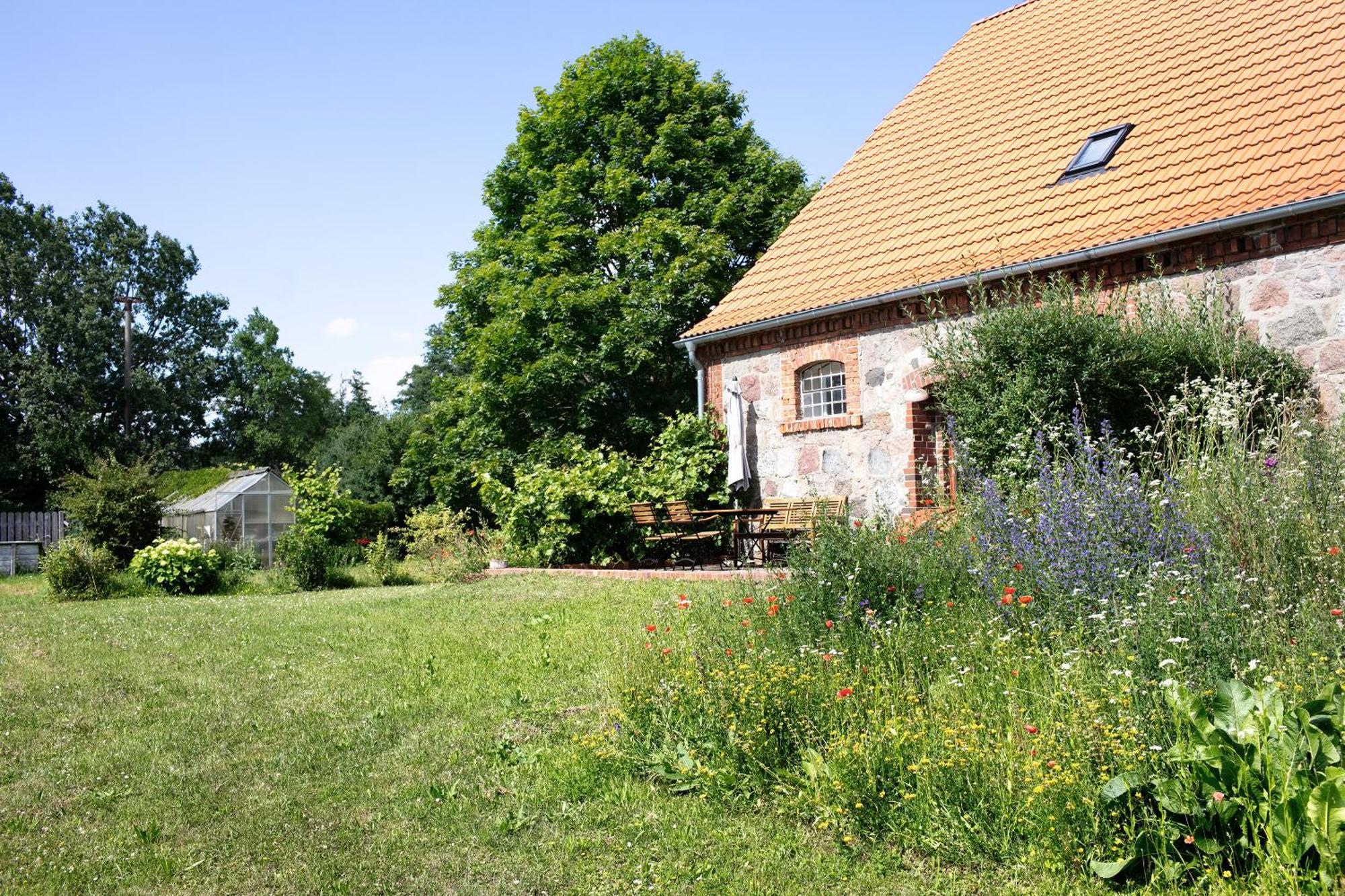 Apartment Hof Luisenau