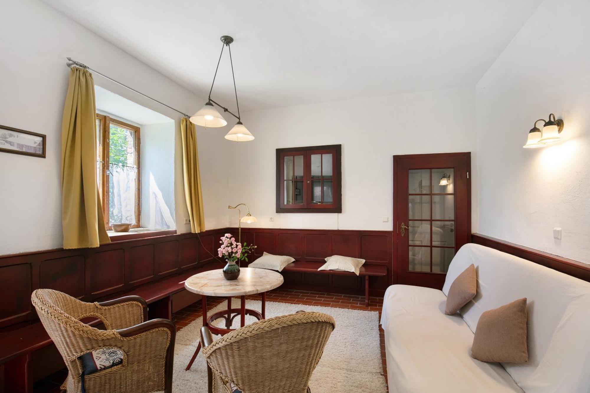 Hof Luisenau Apartment